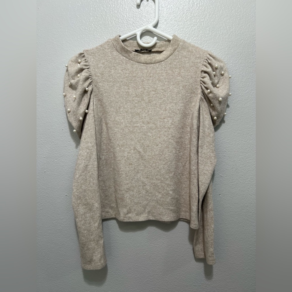 Zara size medium pearl embellished puff sleeve sweater